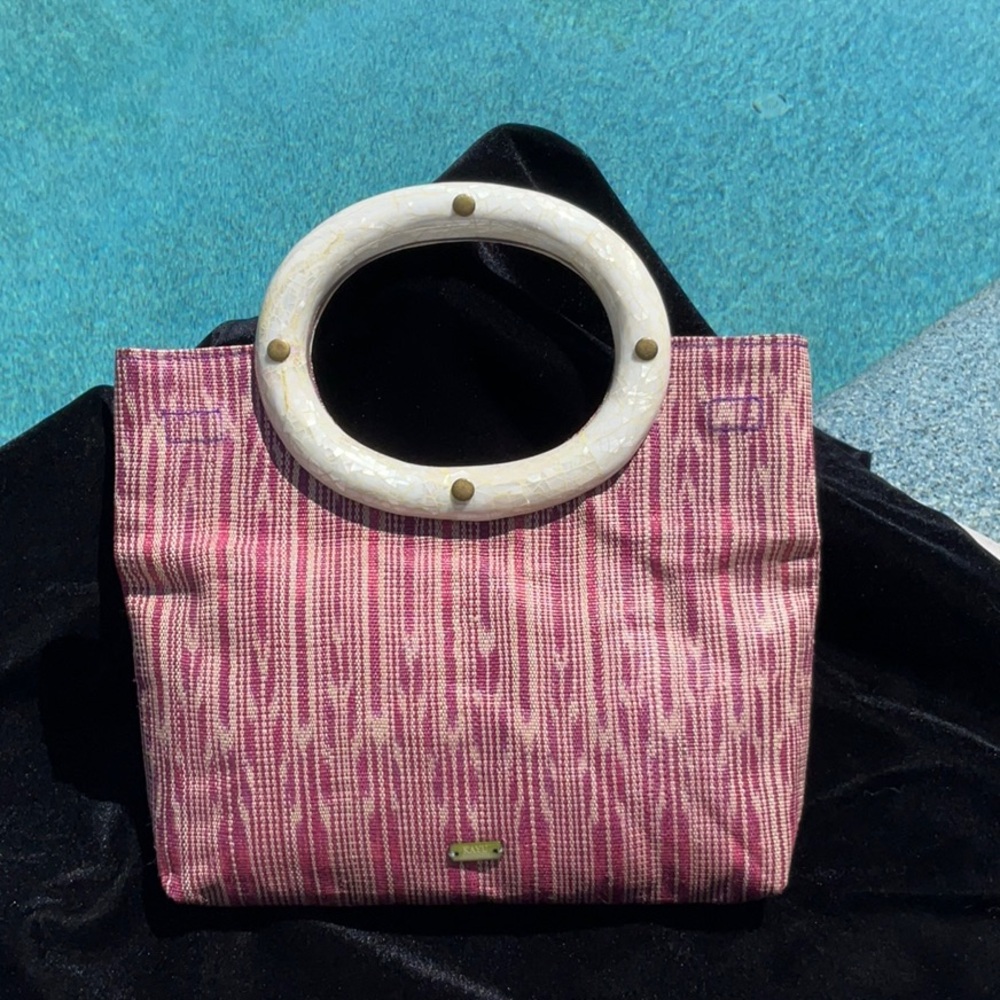 Kayu Mother Of Pearl Inlay Handle Handbag / Clutch